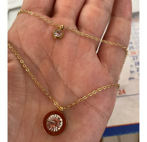 Imagen 4 de 7 de Collar Multicapa Mujer Doble Dije Cristales Acero Chapa Oro