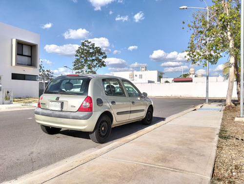 Renault Clio 1.6 Authentique Ac At