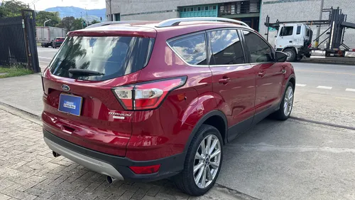 Ford Escape 2.0 titanium 4x2