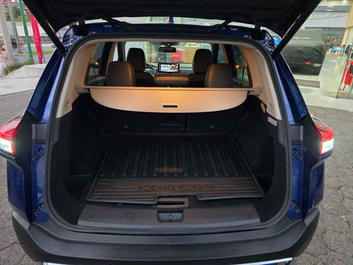 Nissan X-Trail 2.5 Platinum 2 Row Cvt