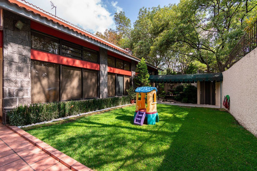 Excelente Residencia En Fuentes Del Pedregal