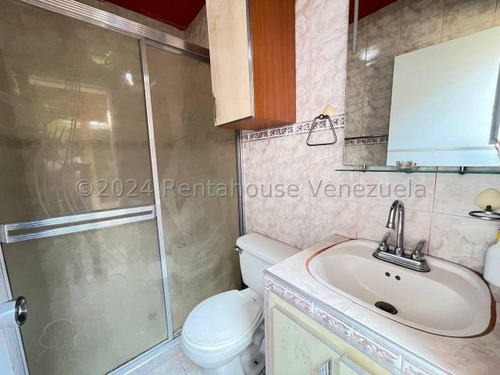 Hermosa Casa En Venta Urb Villas Del Centro Sector Ferinachi La Morita I 25-15171 Hc