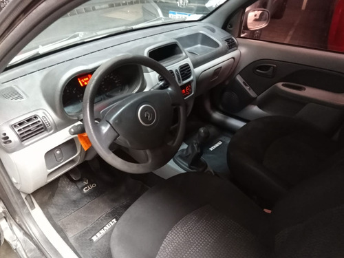 Renault Clio 1.2 Campus Pack Ii 75cv