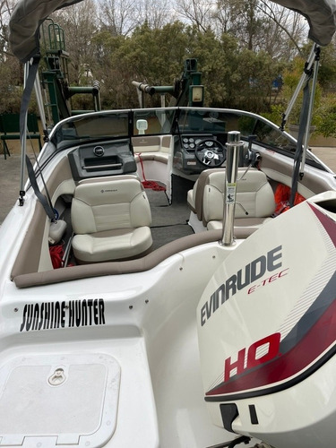 Imagen 4 de 24 de Quicksilver 1800 17