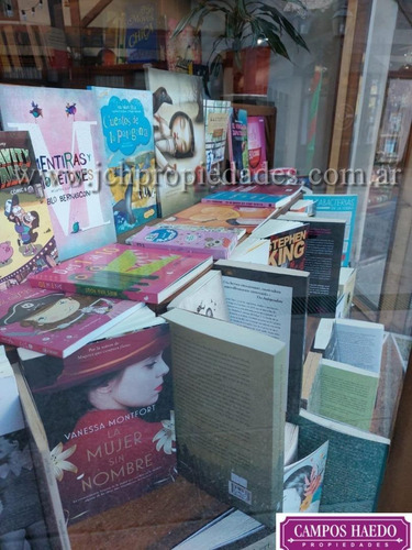 Imagen 8 de 10 de Local Con Fondo De Comercio Libreria - Villa La Angostura