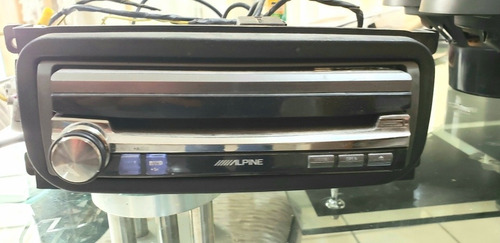 Imagen 2 de 12 de Stereo Alpine Iva-d105 Bluetooth Y Cable Para iPod Incluido