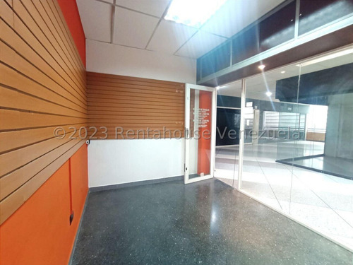 Local Comercial En Venta En Centro Barquisimeto Lara/ .. %%m-c-t%% Cod. 23 Guion 3 2 6 6 3