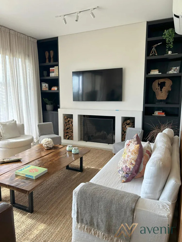 Venta Casa 3 Dormitorios Y Servicio En Mirador De La Tahona
