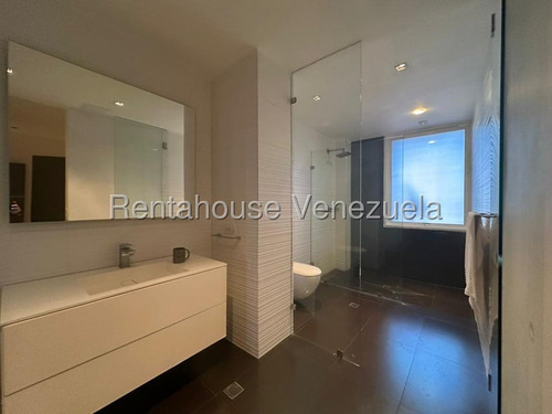 25-24998 Espectacular E Impecable Apartamento En Venta