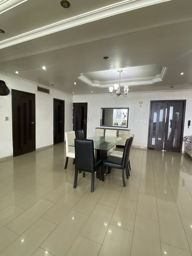 Apartamento 250 Mt2 Playa Mansa Res. Karla-doris R