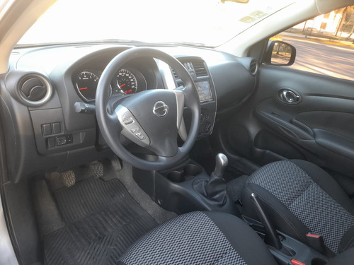 Nissan Versa 1.6 Advance Mt