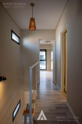 Imagen 10 de 15 de Departamento En Venta Tipo Duplex 2 Dormitorios En Rosario
