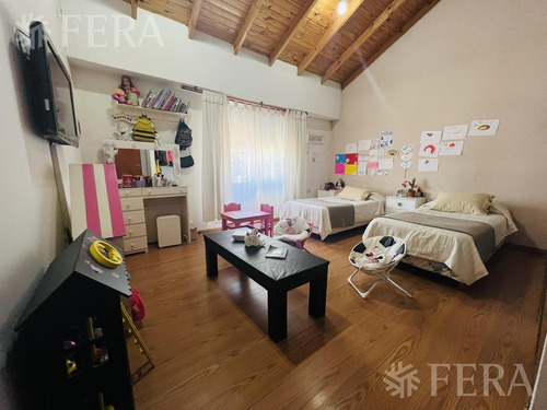 Imagen 15 de 25 de Venta En Block Dos Ph Con Cochera Y Patio En Sarandí (31066)