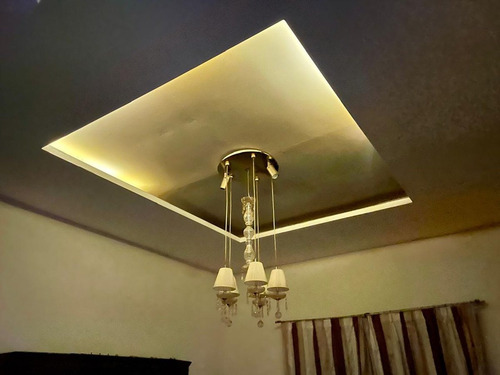 Se Vende Casa Con Pileta + Departamento