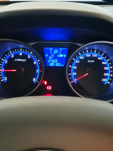 Imagem 3 de 23 de Hyundai Ix35 2016 2.0 Gls Automático Completo