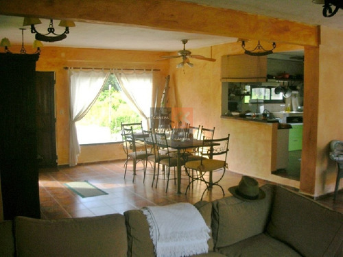 Casa En Venta Y Alquiler,espectacular Esquinera Con Piscina En Montoya - La Barra - Punta Del Este- Ref: 8768
