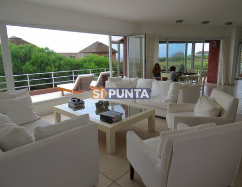 Imagen 1 de 7 de Casa En Punta Piedras