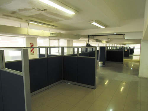 Imagen 11 de 24 de Alquiler Importante Local Macrocentro!
