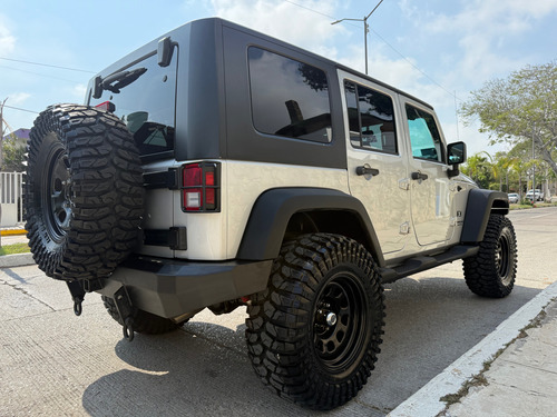 Jeep Wrangler X Sahara Unlimited 4x4 At