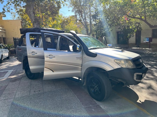 Toyota Hilux 3.0 D/cab 4x4 Srv Lim P/4