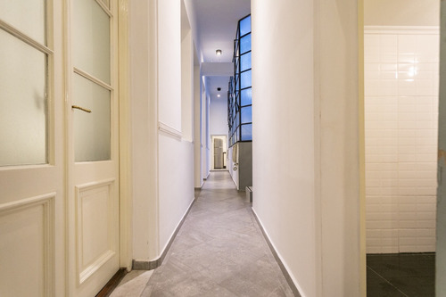 Departamento Piso Estilo Frances 160 Metros Reciclado -zona Plaza San Martin- Retiro- Prox Puerto Madero -ideal Inversor Equipado Renta Temporaria.