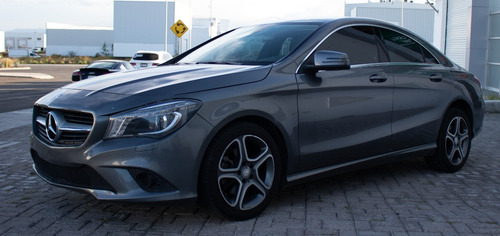 Imagen 1 de 14 de Mercedes-benz Clase Cla 1.6 200 Cgi Sport At 2016
