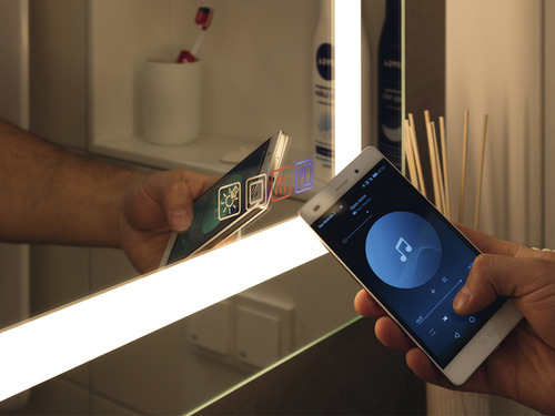 Espejo Con Luz Led Baño Häfele Bluetooh Desempaña 90x90 Cm