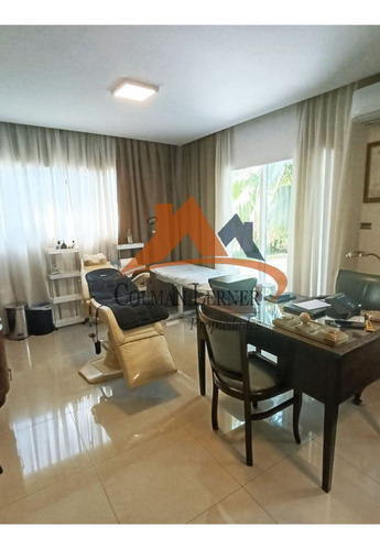 Venta Casa De Cuatro Dormitorios En Club De Campo San Diego