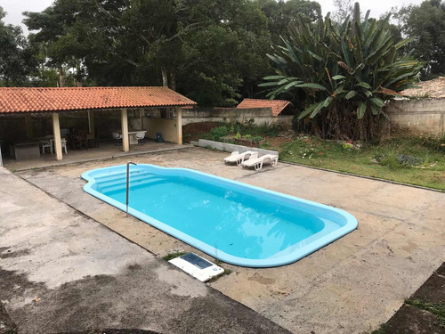 Chácara Com 3 Suítes, 1 Lavabo, Ampla Sala, Cozinha Terraço