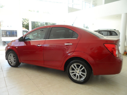 Imagen 8 de 18 de Chevrolet Sonic Ltz 1.6