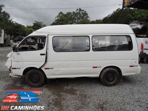 Imagem 2 de 8 de Sucata Jinbei Vkn Van 2015/2016 Para Venda De Peças!