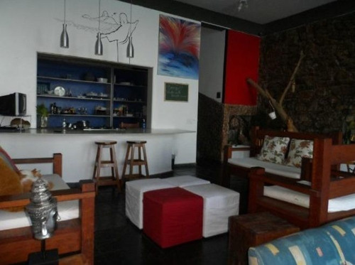 Linda Casa Com Vista Mar Na Estrada Do Vidigal, 4 Quartos, 2 Vagas, 800 M2, Lazer - 16103