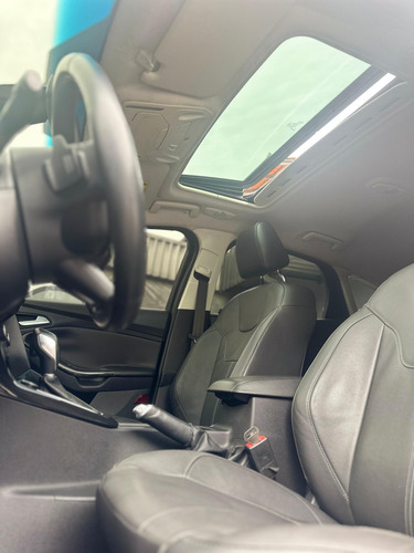 Ford Focus 2.0 Titanium Flex Powershift 5p