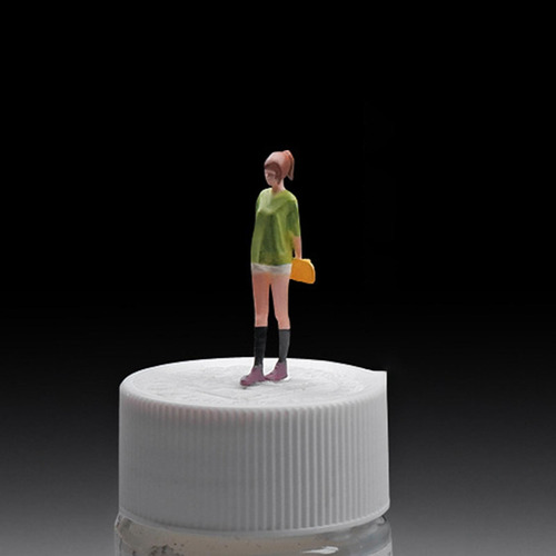 Figura 1:64 Modelo De Personas En Miniatura Pintada A Mano R