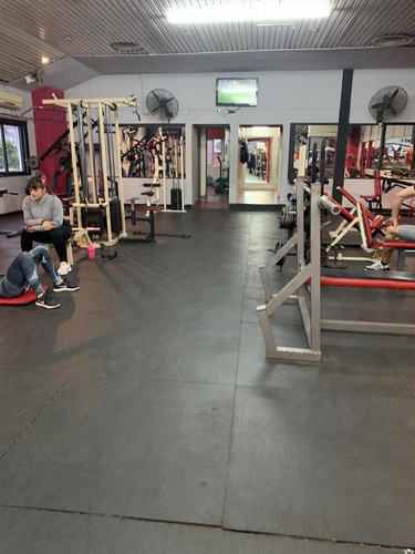 Imagen 4 de 5 de Local 450m² En Galería Naonis - Ramos Mejia