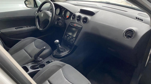 Imagen 12 de 15 de Peugeot 408 1.6 Allure Hdi 2018 78.000km