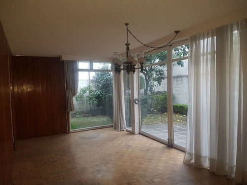 Imagen 3 de 13 de Casa En Avenida De Las Palmas. Lomas De Chapultepec