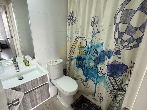 Departamento 2d + 1b Con Balcón En Centro De Concepción