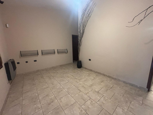 Excelente Casa En Alquiler Zona Sur