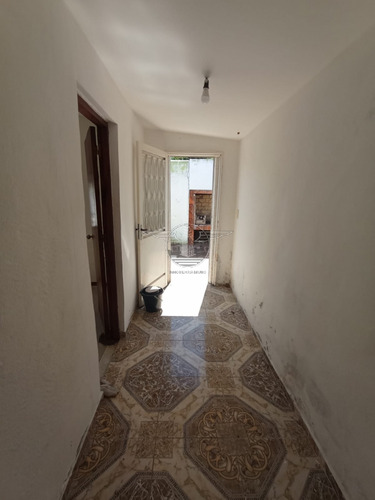 Se Vende Casa De 2 Dormitorios - Flor De Maroñas
