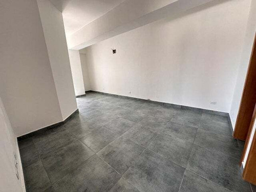 Oportunidad!! Venta De Penthouse De 3 Habitaciones En Evaristo Morales
