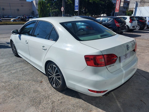 Volkswagen Jetta 2.0 Tsi Highline 211cv