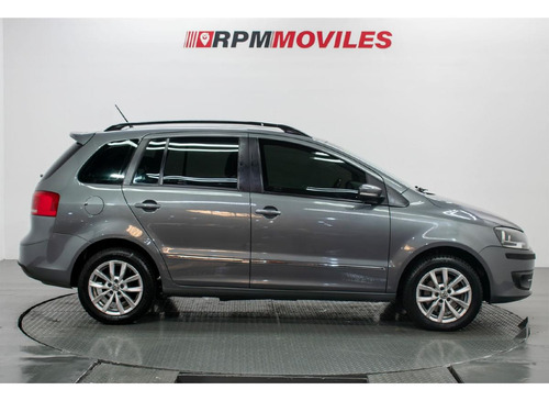 Volkswagen Suran 1.6 Comfortline 101cv
