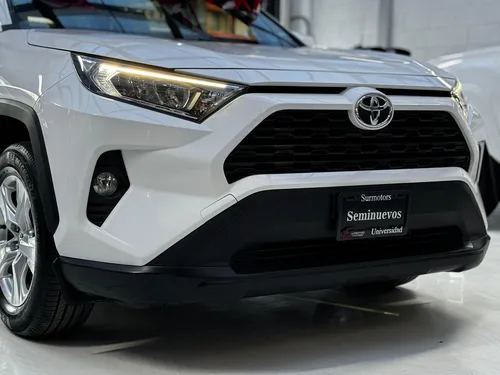 Toyota RAV4 2.5 Xle 4wd At 204 hp