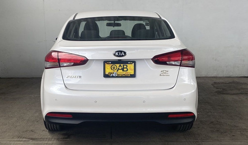 Imagen 6 de 13 de Kia Forte 2018 2.0 Ex 4 P Mt