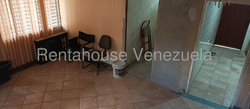 Venta Hermosa Edificio Casa Tipo Quinta Ubicada En Plena Avenida Del Centro De Barquisimeto Lara, Rc