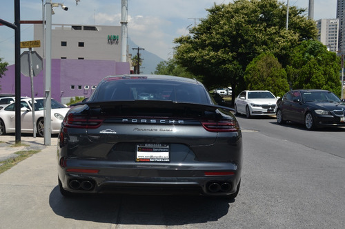Imagen 6 de 13 de Porsche Panamera Turbo 2018