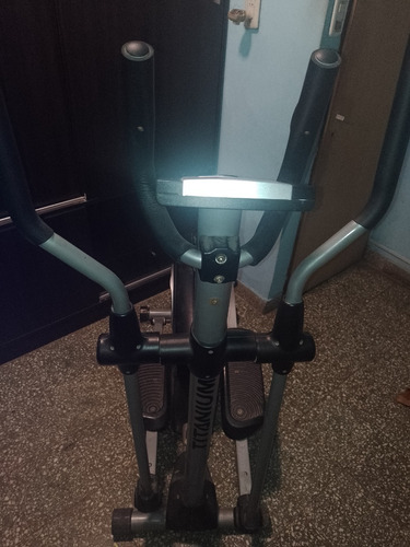 Elíptica Titanium Fitness