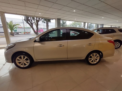 Imagen 4 de 15 de Nissan Versa 2018 1.6 Advance Mt