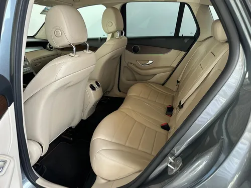 Mercedes-Benz Clase GLC 5p GLC 300 4Matic Comfort L4/2.0 Aut
